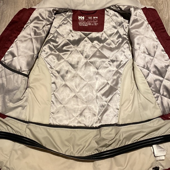 HH ski/snowboarding jacket - Picture 2 of 4